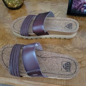 Reef’s women brown sandals